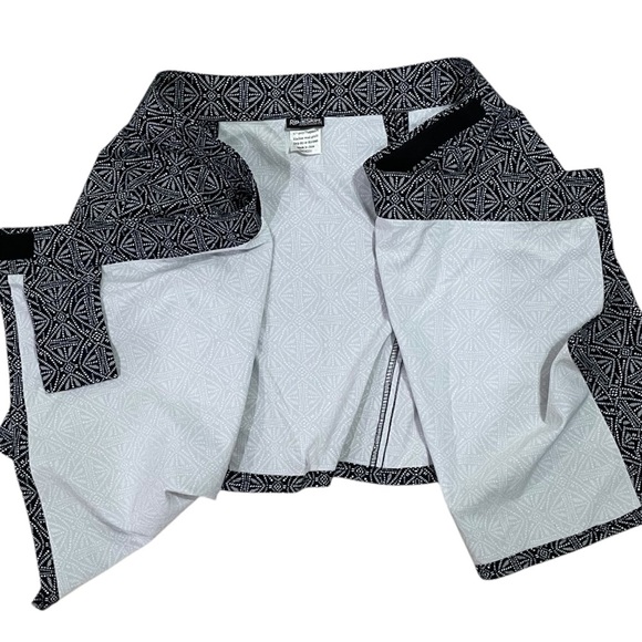 RipSkirt Hawaii Wrap Skirt Length 1 Adjustable Waist Black White Size Medium - Picture 4 of 7